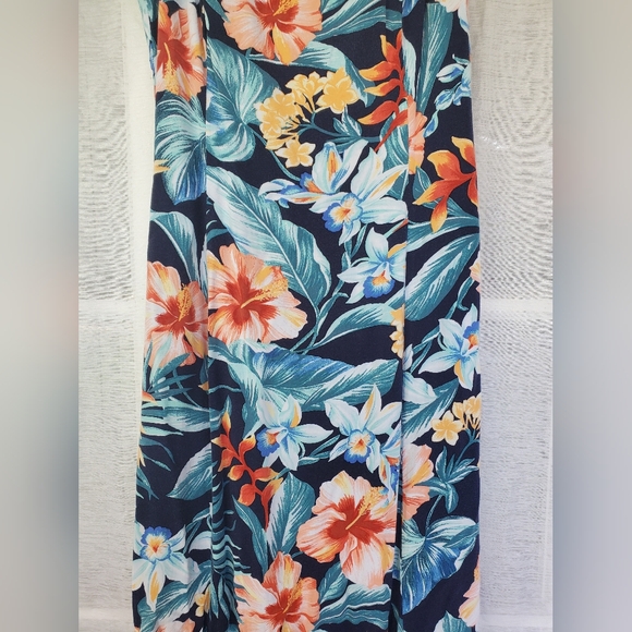 Pre-Owned Old Navy Womens Medium Fit & Flare Maxi Sundress Tropical/Floral - Picture 3 of 13